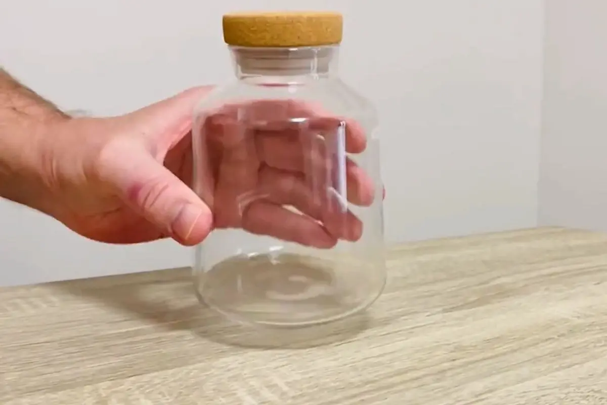 Oxo Compact Stopper / Lid video