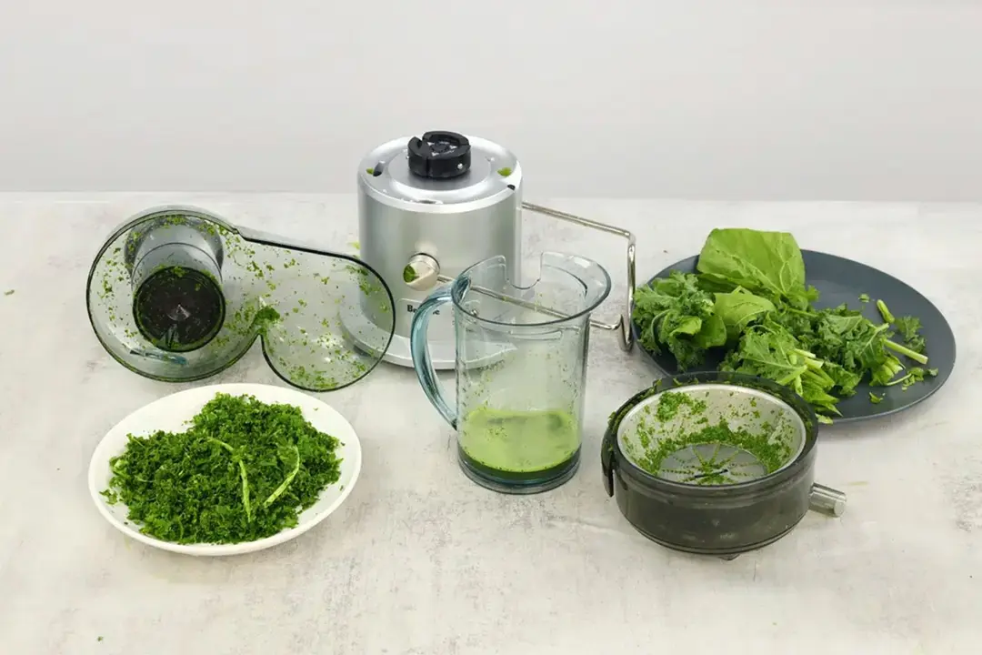 The Breville JE98XL is not designed for leafy greens