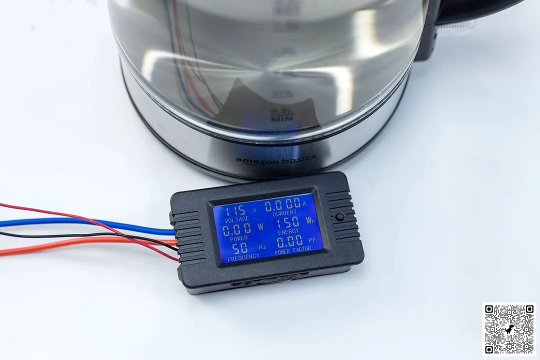 The power meter reads the energy consumption of the Amazon Basics Electric Glass and Steel Kettle (F-625C) to be 150 Wh.