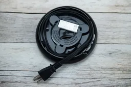 The bottom of the power base of the Secura Electric Stainless Steel Double-Wall Kettle (SWK-1701DA) has a cord storage but was missing two out of its three small anti-slip rubber pads.