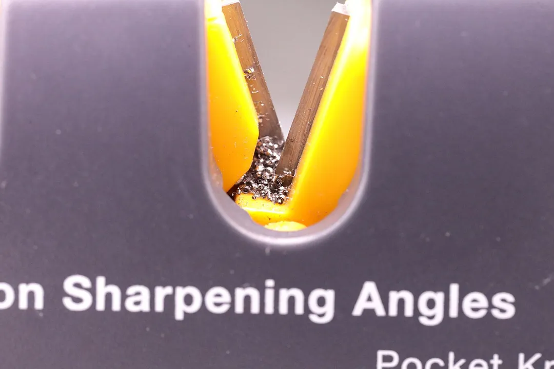 Smith's 50264 Adjustable Angle Knife Sharpener - Grey/Yellow - Adjustable  Sharpening Angles - Repair, Restore & Polish Blades - 2-Stage Handheld