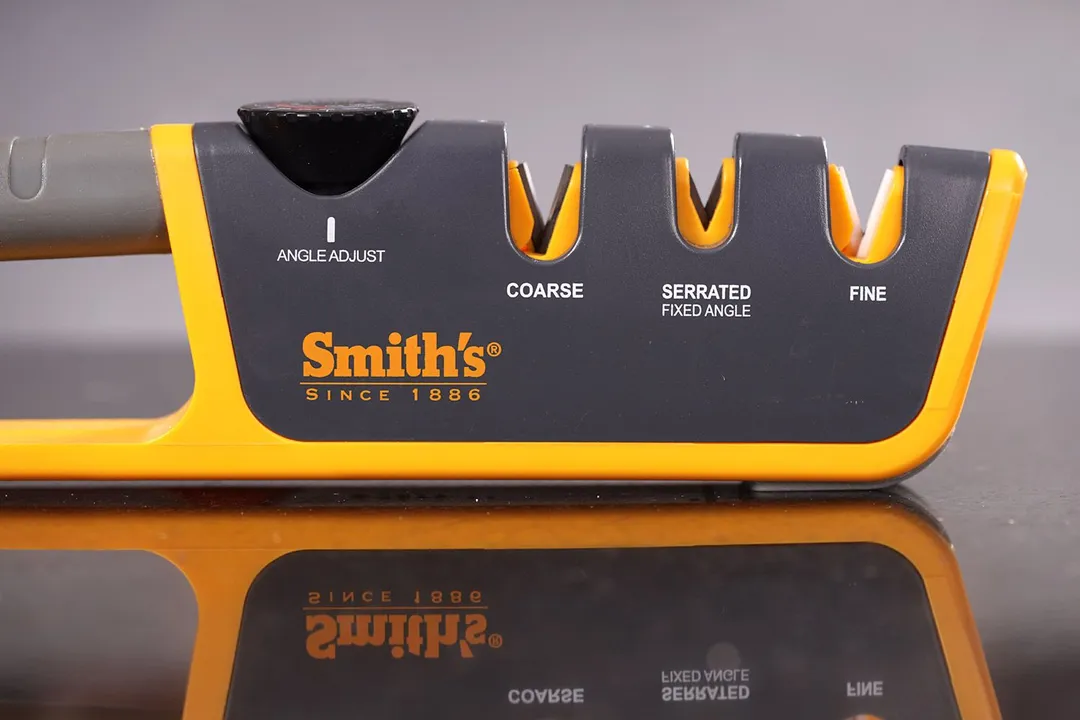 Smith's Handheld Fixed Angle Knife & Scissor Sharpener 