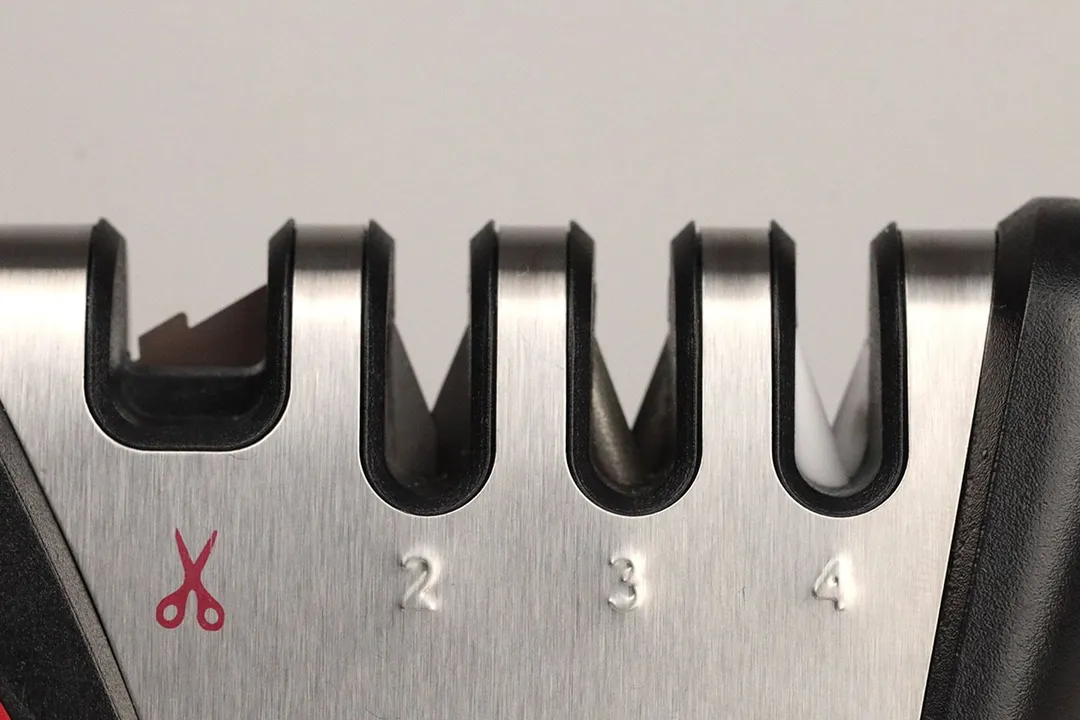 Mueller 4-Stage vs Longzon 4-Stage Sharpener: Identical Looks, Different  Sharpening Results