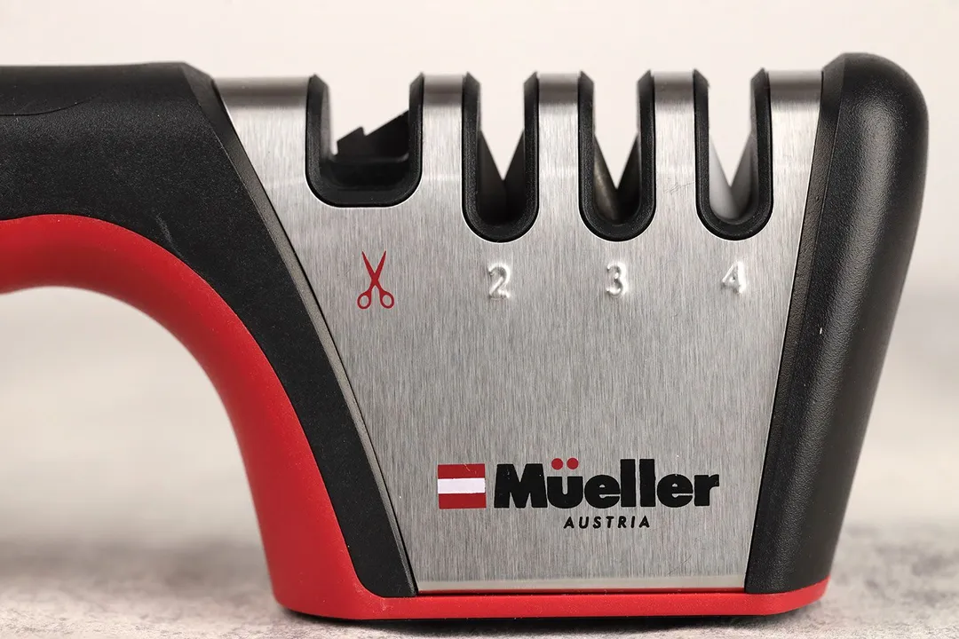 Mueller 4-Stage Knife Sharpener In-depth Review: Decent Speed, Subpar Edge  Quality