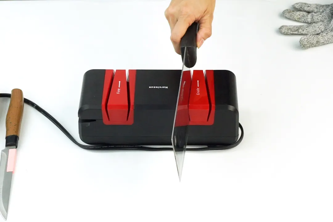 Narcissus Electric Sharpener In-depth Review: Easy Setup, Annoying