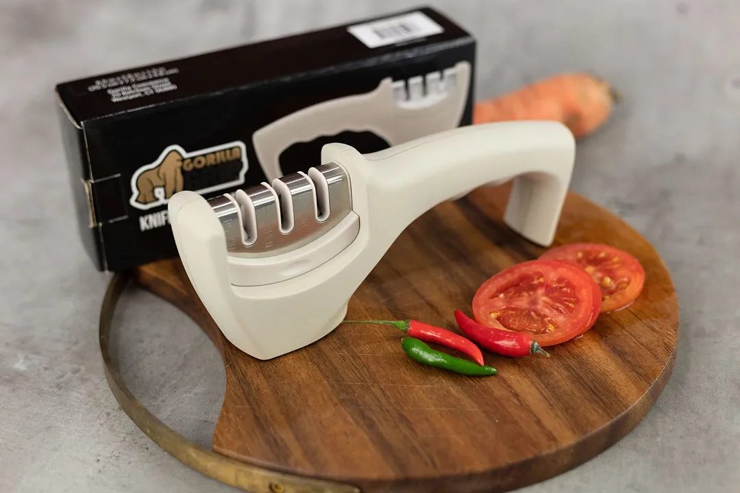Kitchellence 3-Stage Knife Sharpener In-depth Review: Pleasant to Use, Slow  to Produce Results