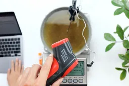 Eventek Infrared Thermometer Gun Hot Test with Cooking Oil Video
