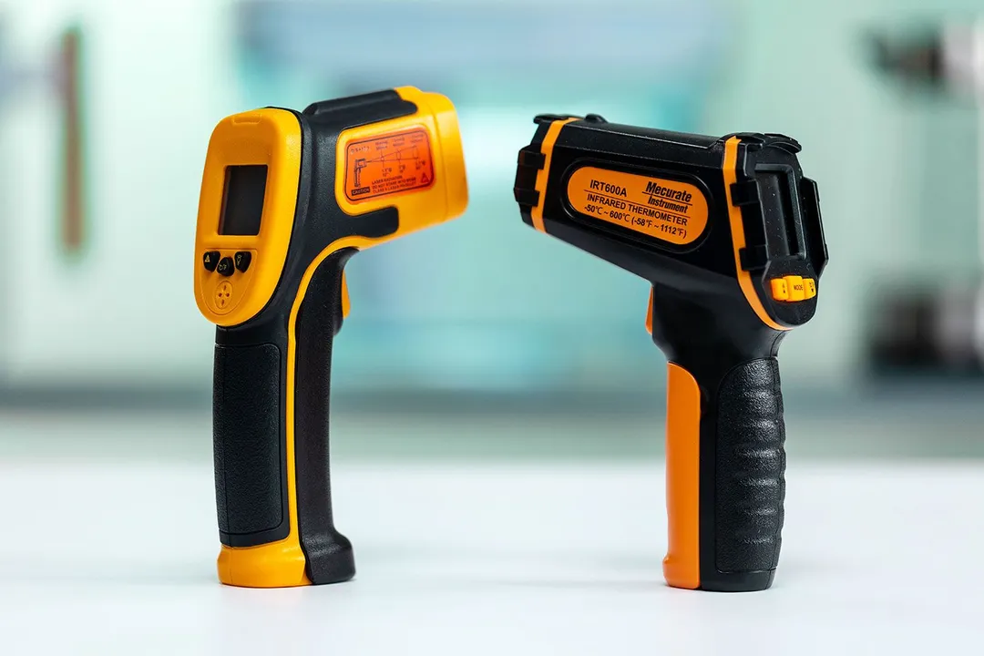 Smart Sensor AS530 vs. Mecurate IRT600A Digital Infrared Thermometer