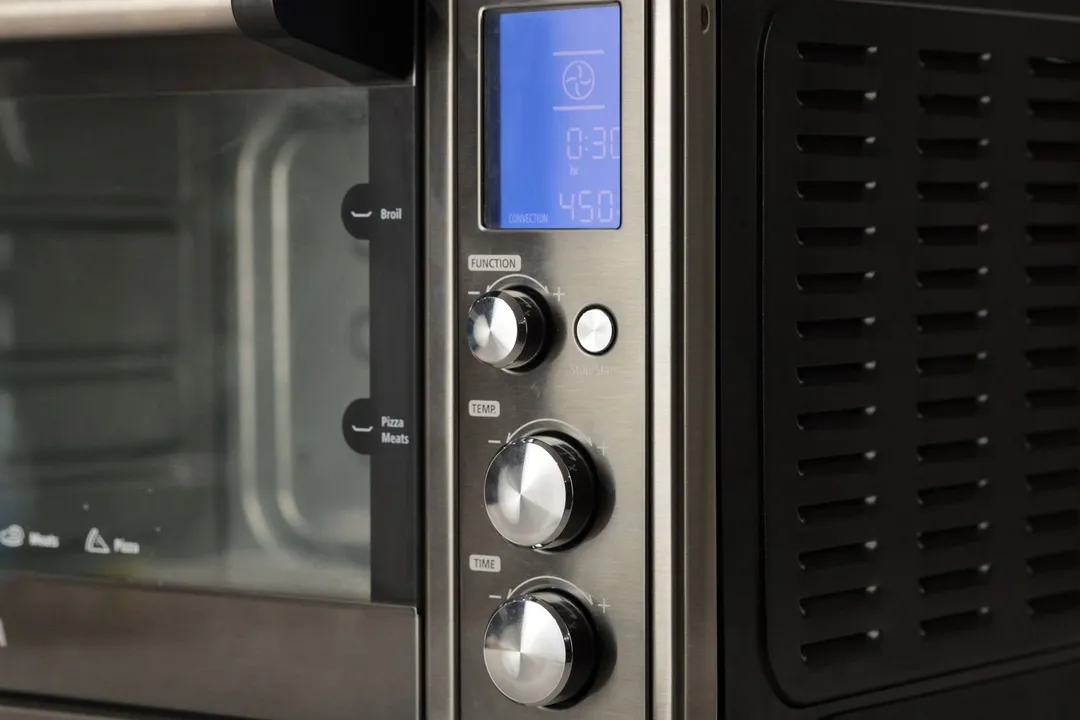 Toshiba Digital Convection Toaster Oven 6 Slice 1500 Watts Stainless Steel