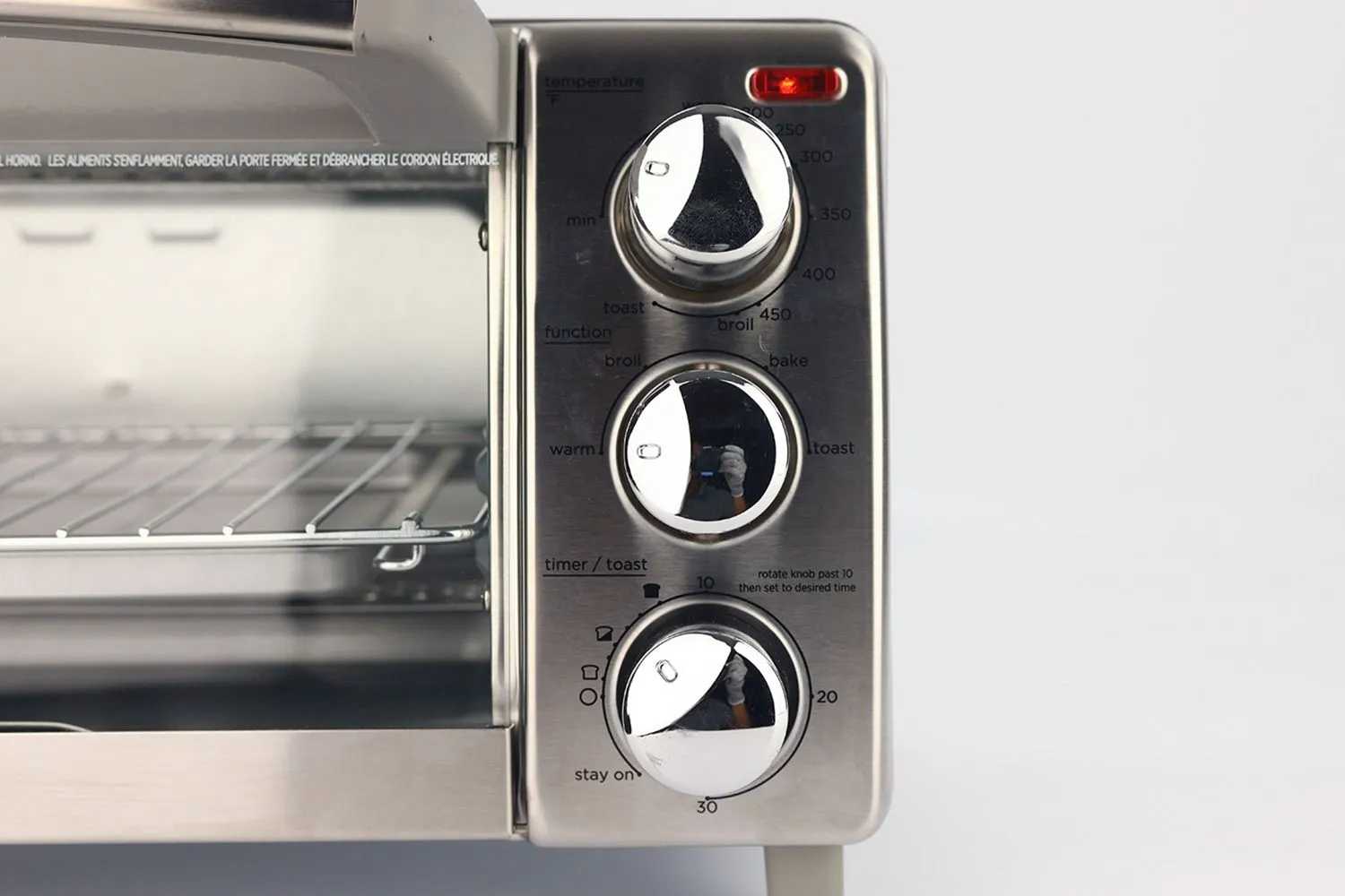 Black & Decker Natural Convection 4-Slice Toaster Oven FRONT LEFT
