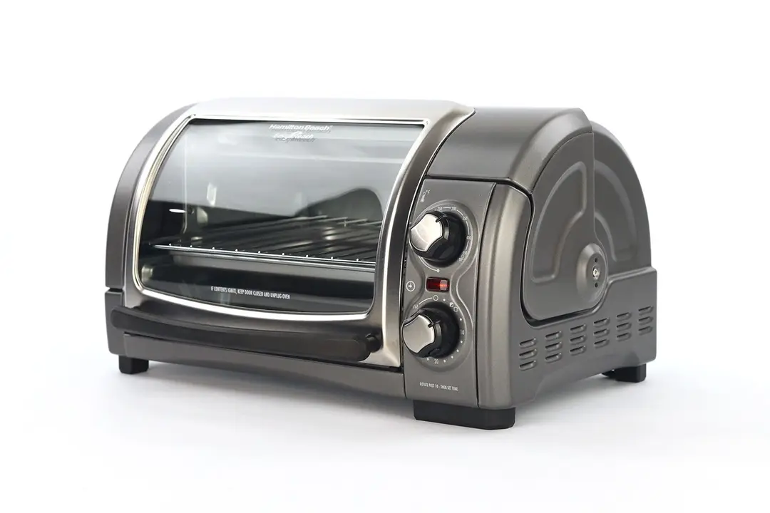  Hamilton Beach easy reach 4 slices toaster Oven Exterior