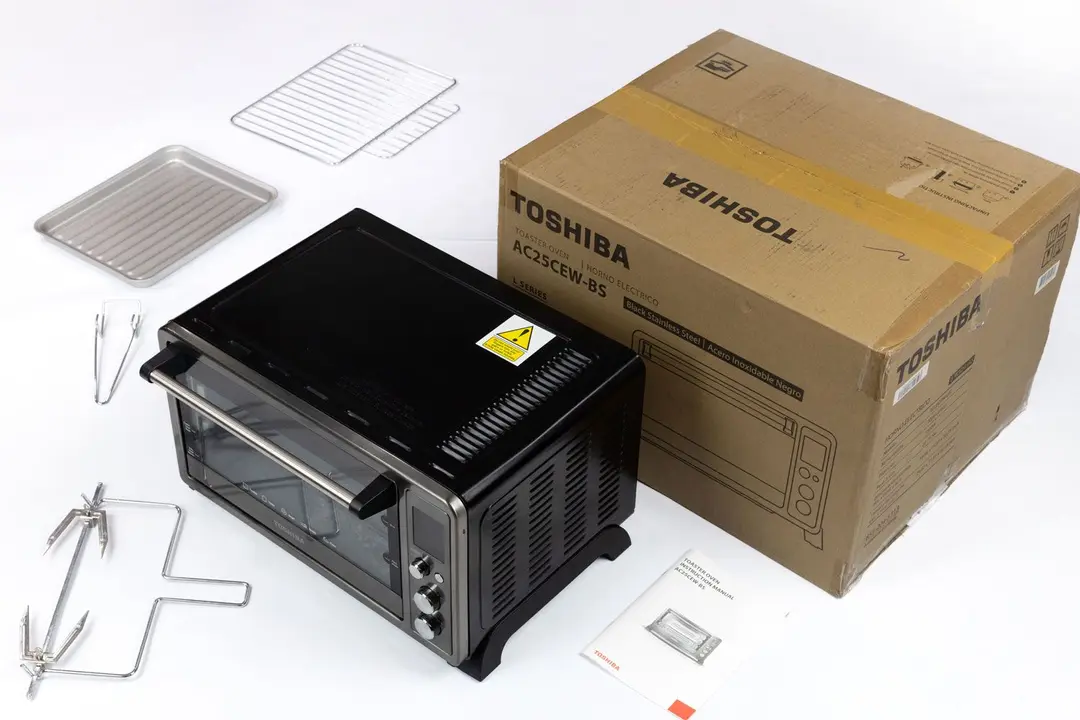 Accessories included with the Toshiba AC25CEW