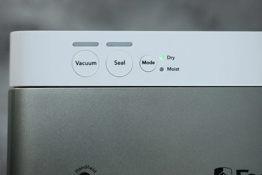 A close-up shot of the buttons and the indicator lights on the FoodSaver VS-0160