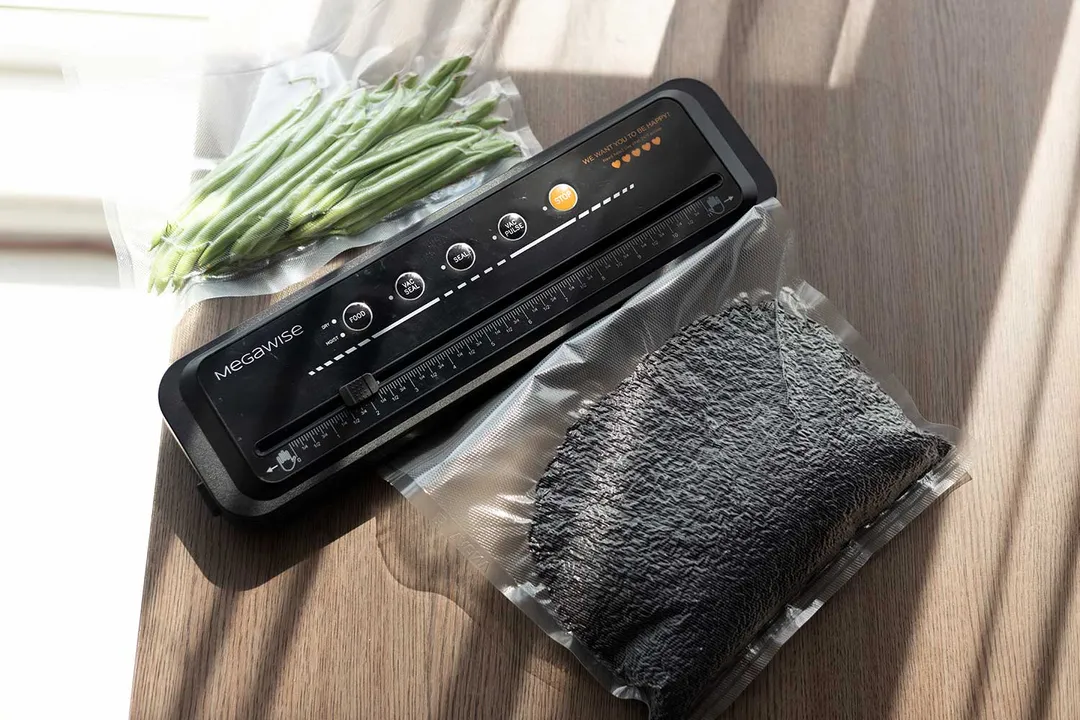 The Megawise VS6621 is a compact vacuum sealer with an integrated cutter, making it a great choice for those seeking an affordable, space-saving bag-sealing solution.