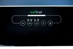 The control panel of the Nutrichef PKVS18BK. All of the buttons (five in total) are touch-sensitive. The panel also has four indicator lights, plus a progress bar.