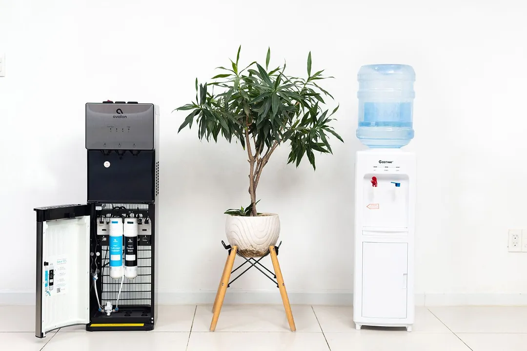 Avalon A5 Bottleless vs Costway 5 Gallon Water Cooler Dispenser