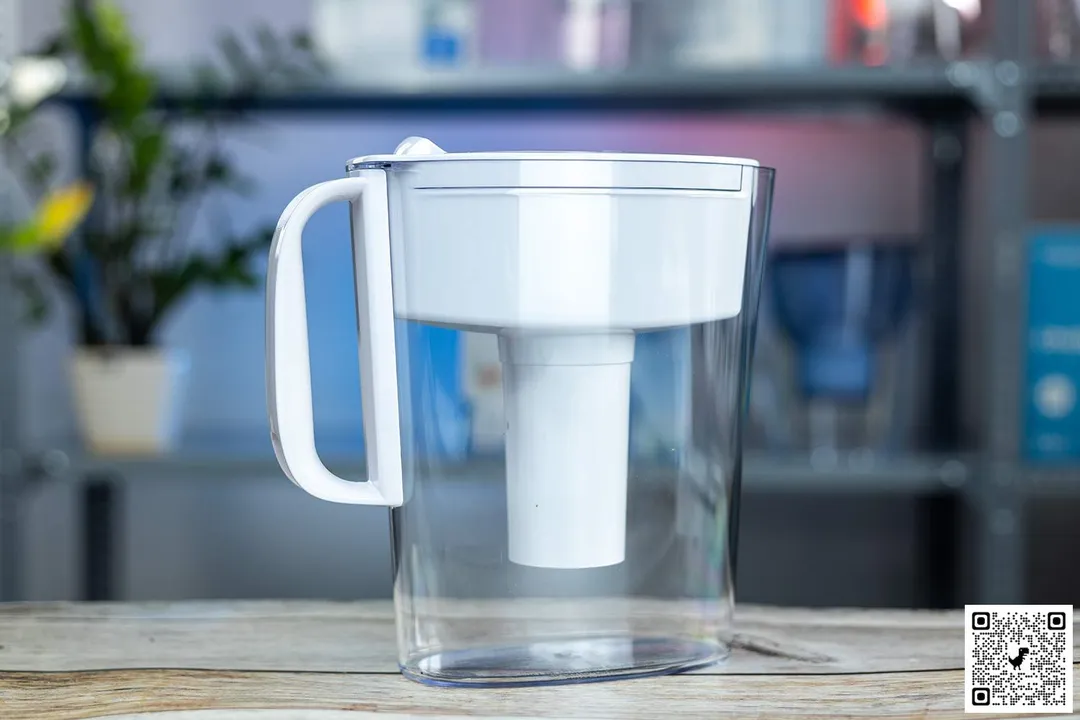 The Brita Metro Pitcher 6 Cup on a table