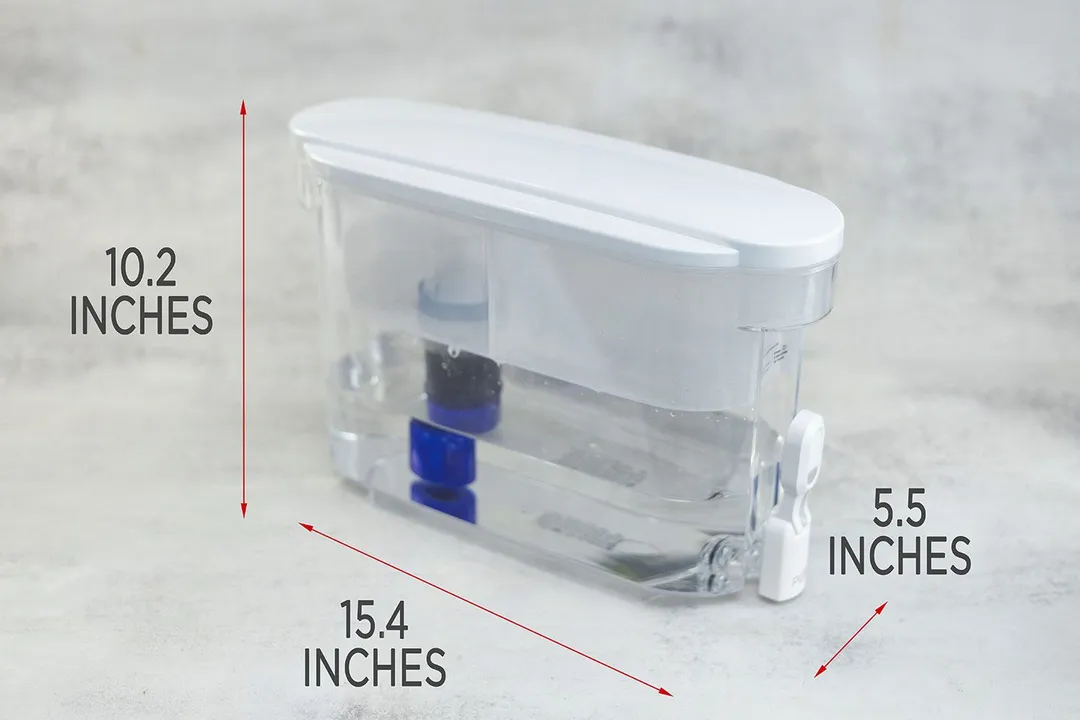 the PUR Plus dispenser and figures indicating its measurements