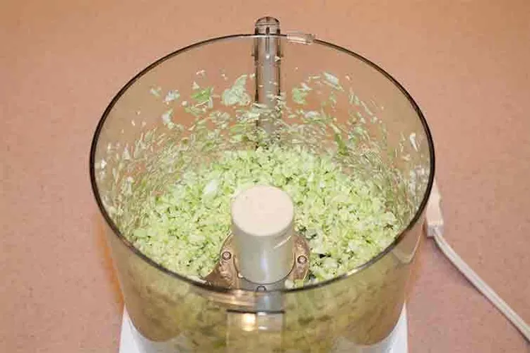 How to shred cabbage food processor