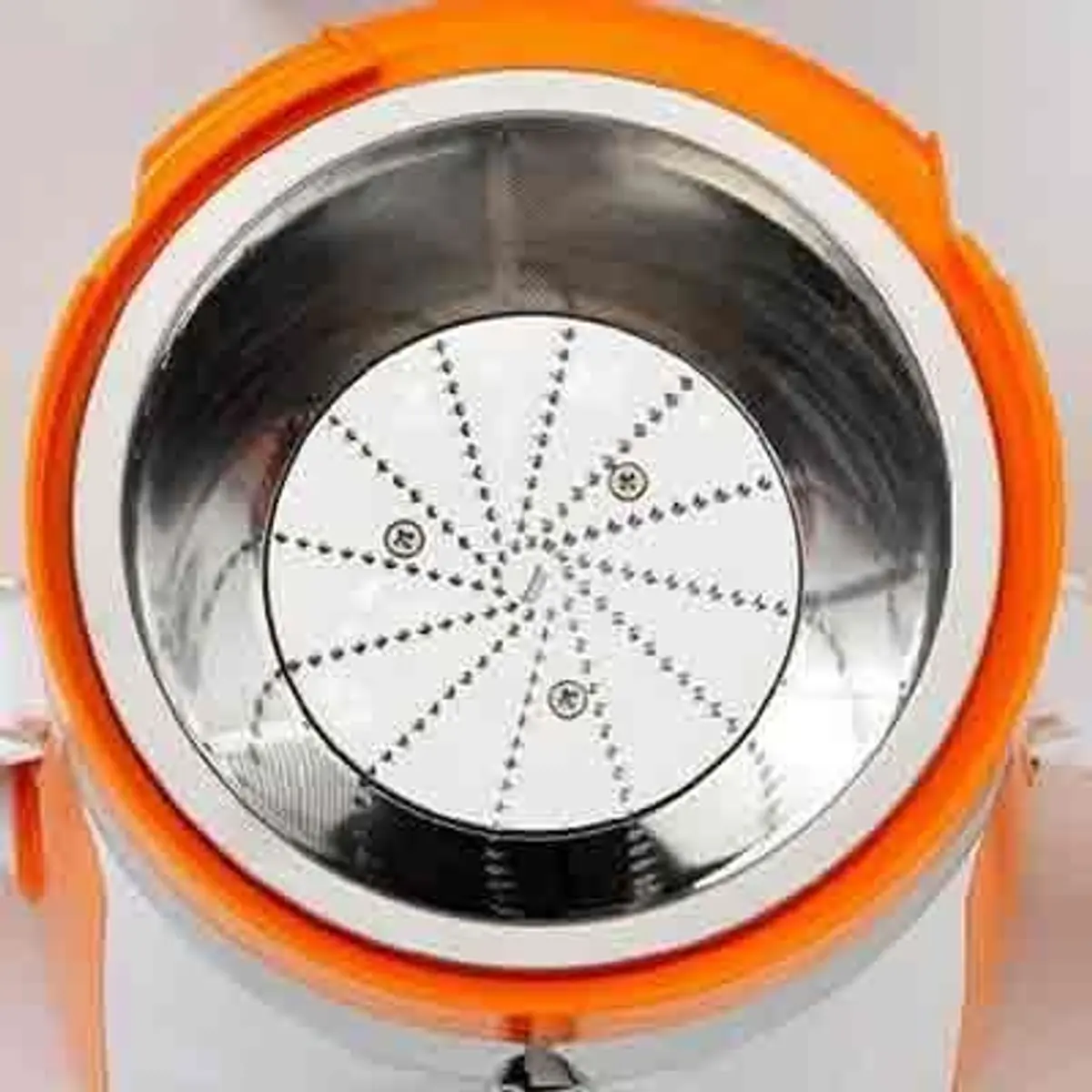 how centrifugal juicer work