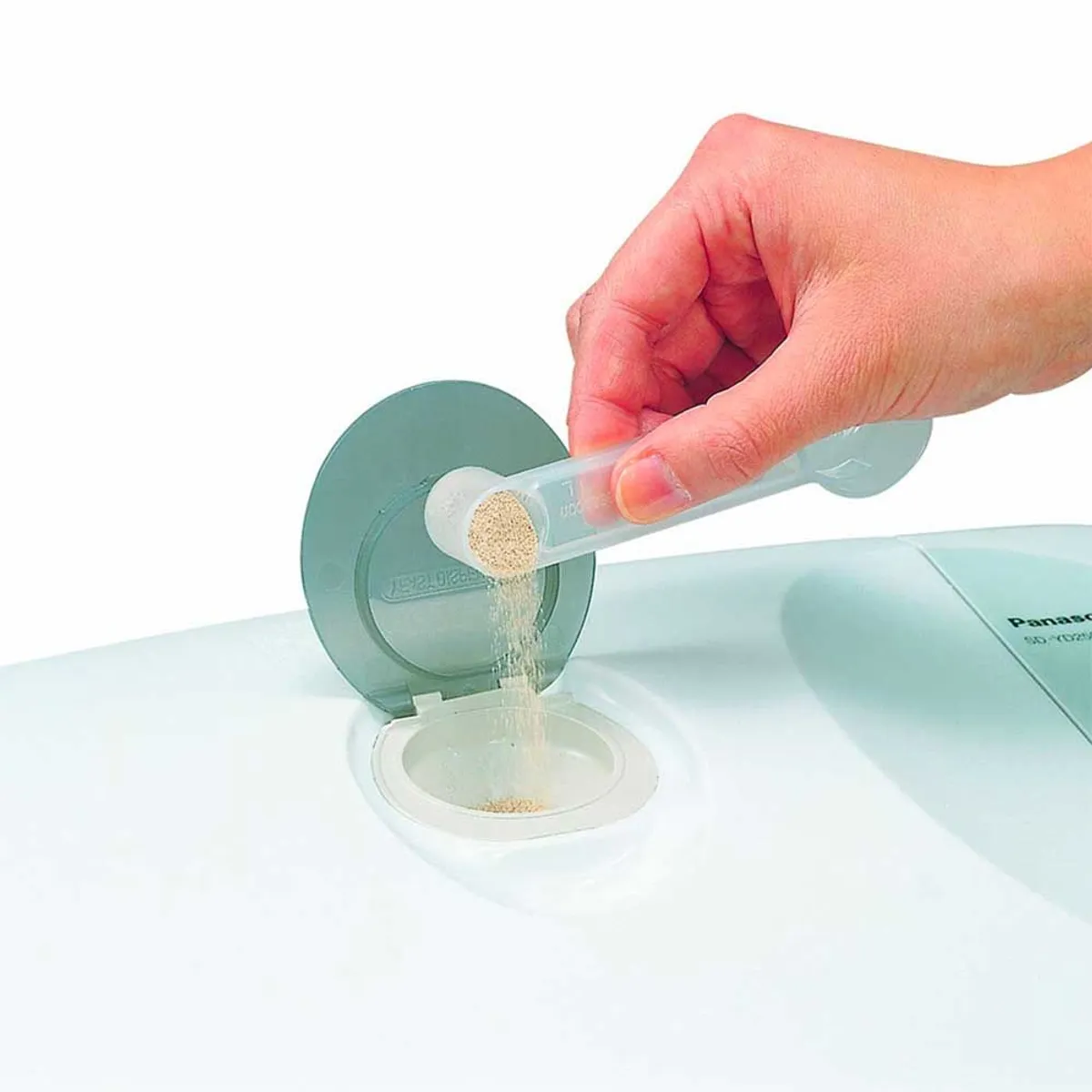 Panasonic Unique Yeast Dispenser