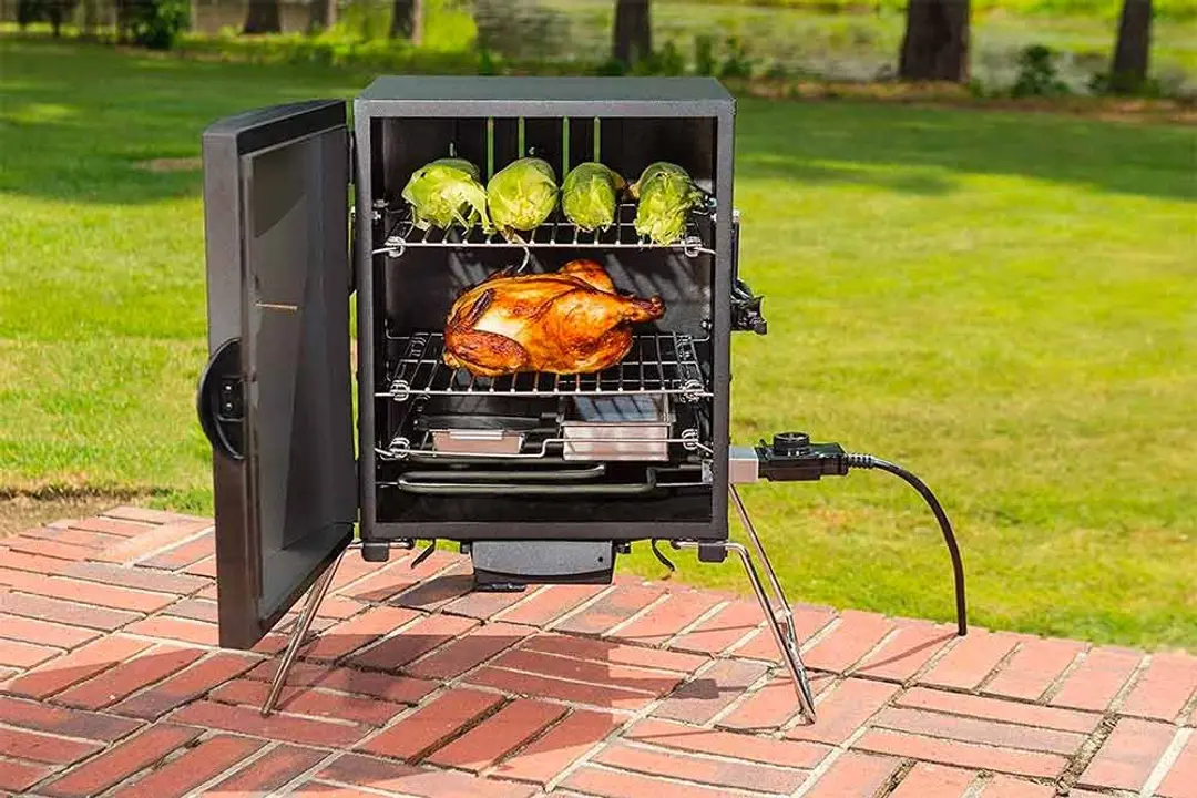 Electric Smoker Features