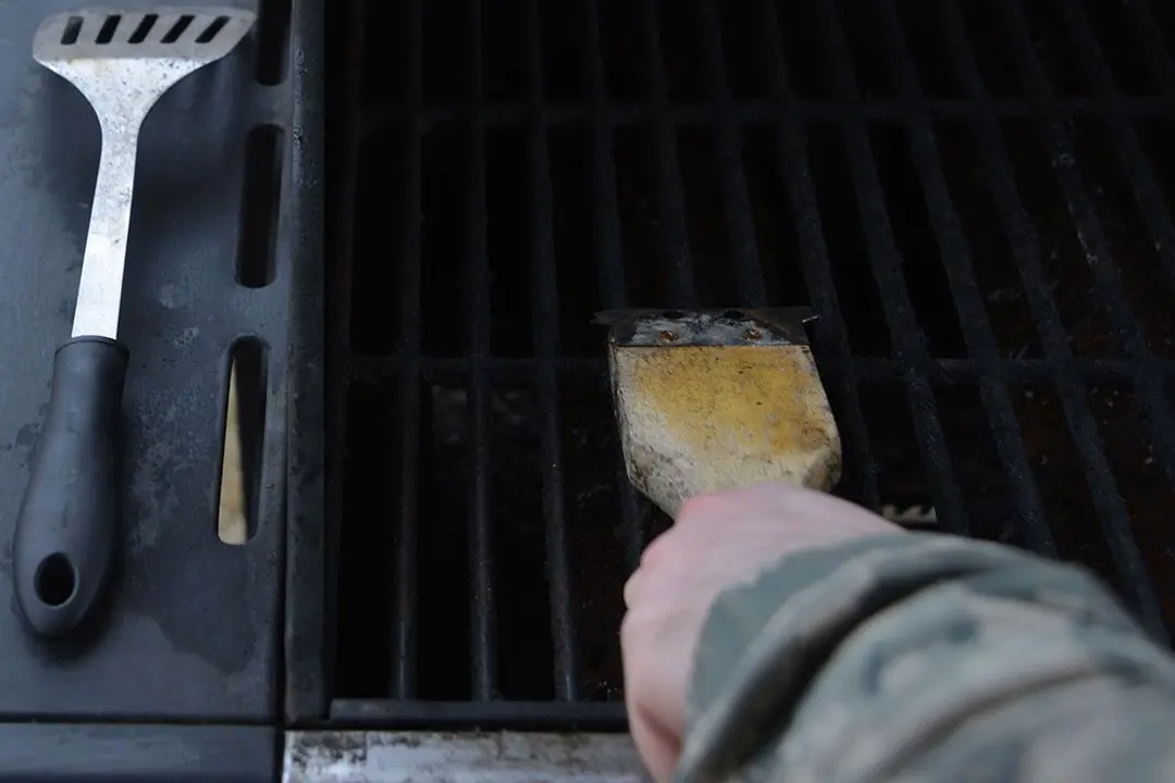 How to Clean a Gas Grill