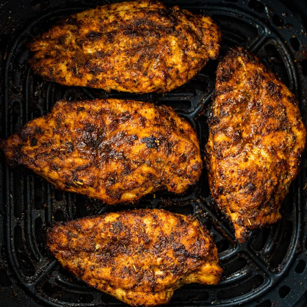 How Long to Cook Chicken Breast in an Air Fryer