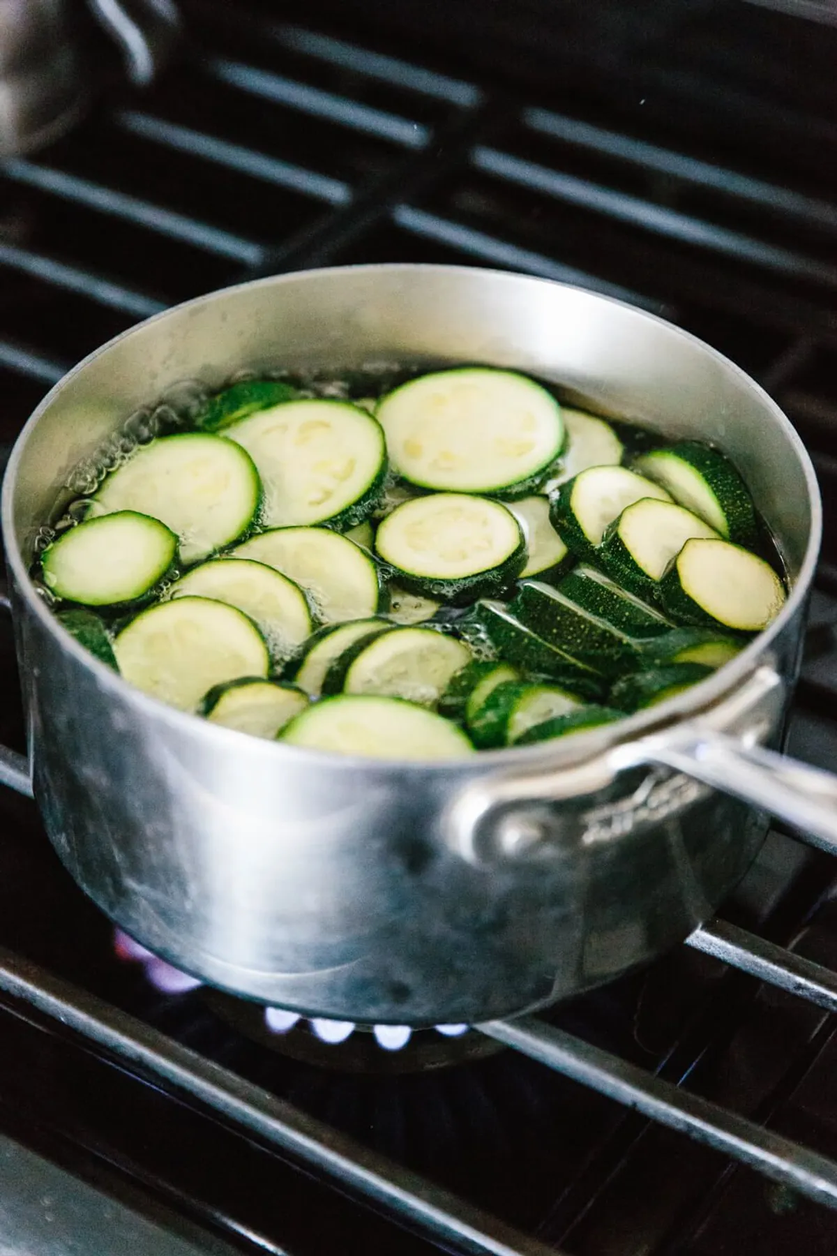 How to Freeze Blanched Zucchini