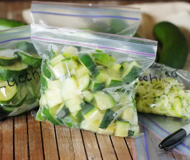 freeze zucchini in the bag