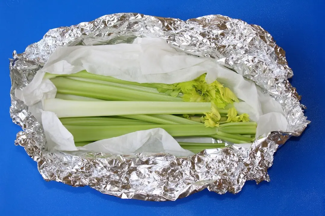 How to Store Celery For Maximum Freshness and Crispness