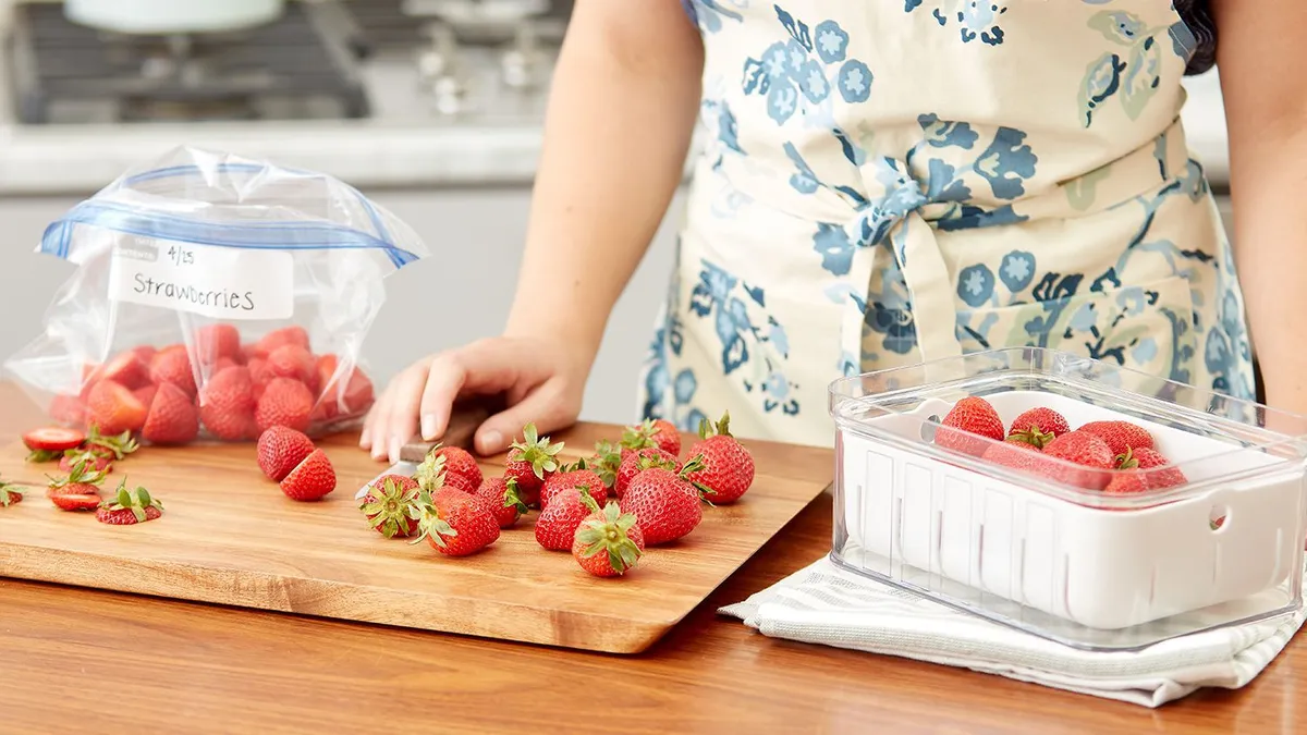 Should You Store Strawberries in the Fridge
