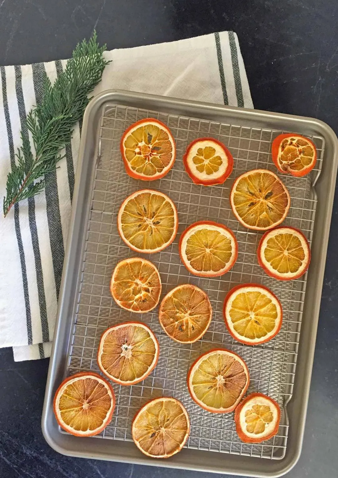 How to Air Dry Orange Slices