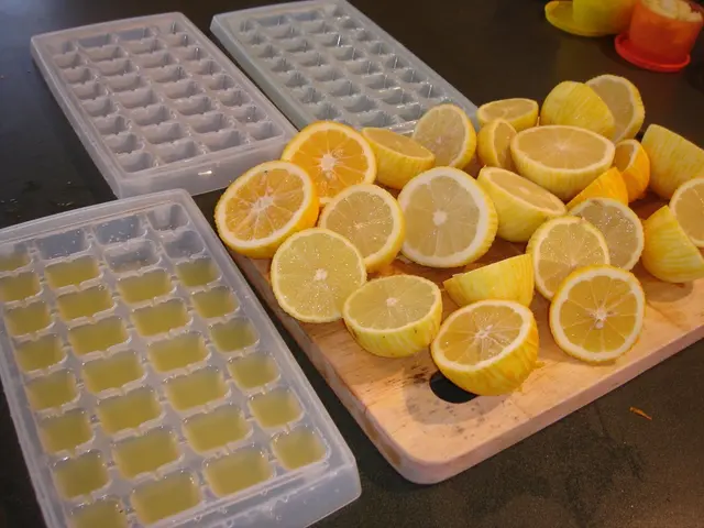 How to Freeze Lemons and Limes as Juice