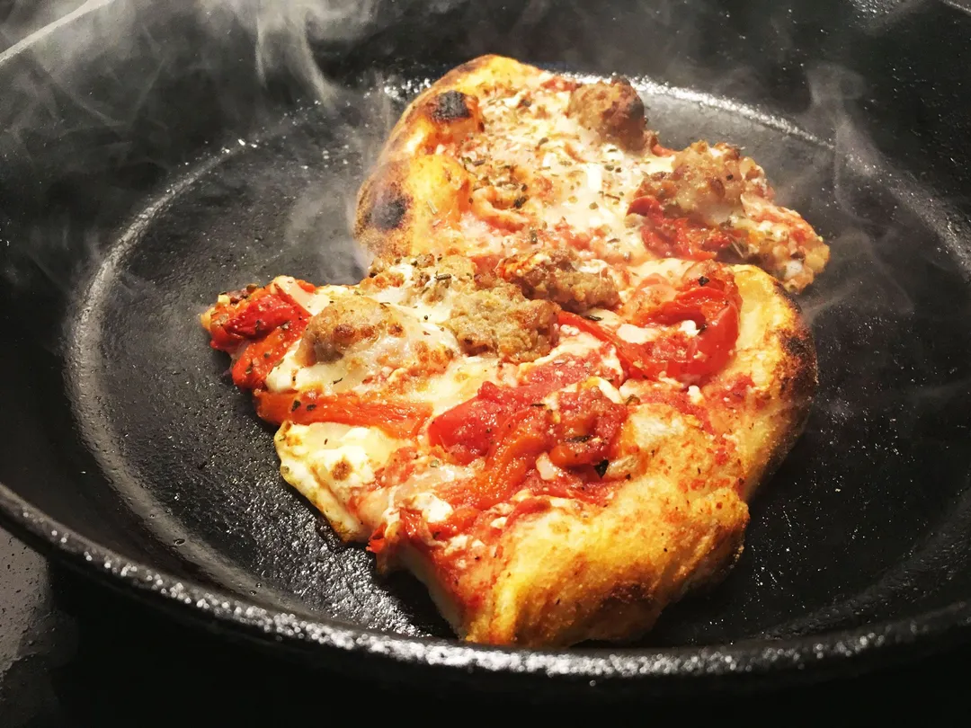 How to Reheat Pizza on a Pan scaled