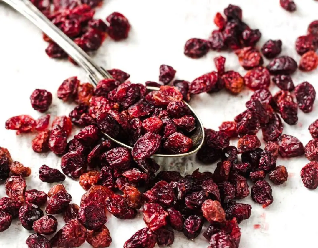 How to dry cranberries Unsweetened vs Sweetened Which One Is Better