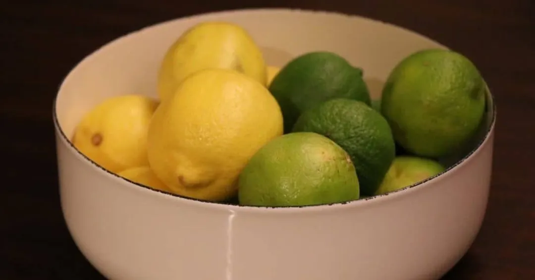 best way to store lemons and limes