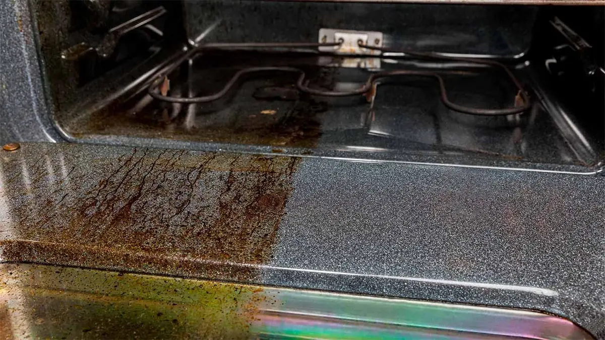 A catalytic oven’s enamel layer sucks out grease, making it easier to clean the inside.