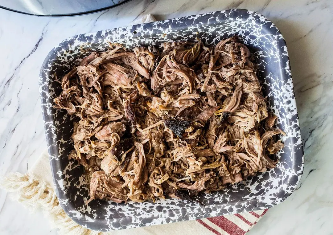 How to Reheat Pulled Pork in the Microwave