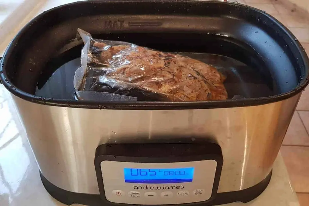 How to Reheat Pulled Pork on the Stove