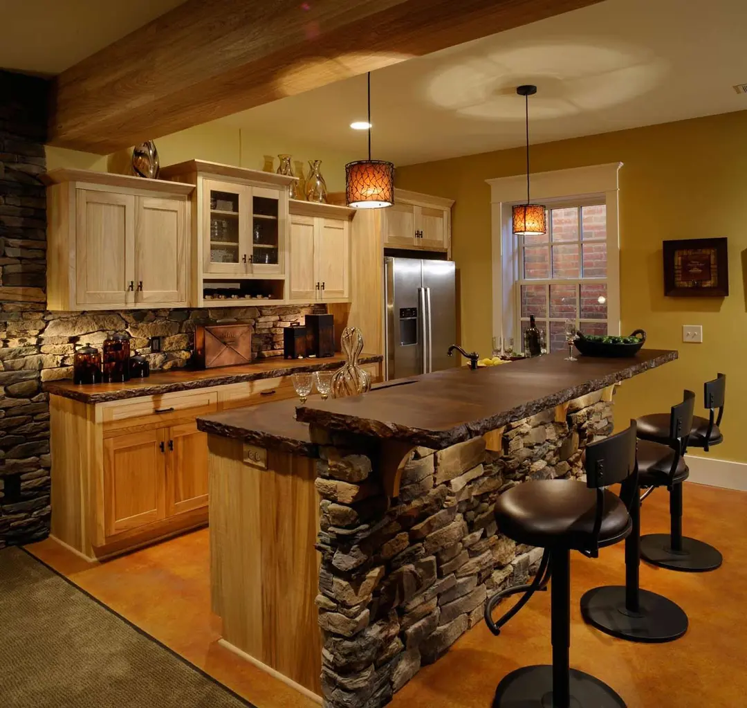 Stone-on-Wood Modern Country Kitchen Ideas