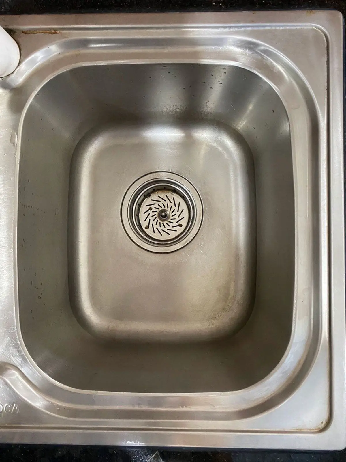 Before Cleaning the Stainless Steel Sink with Baking Soda and Vinegar